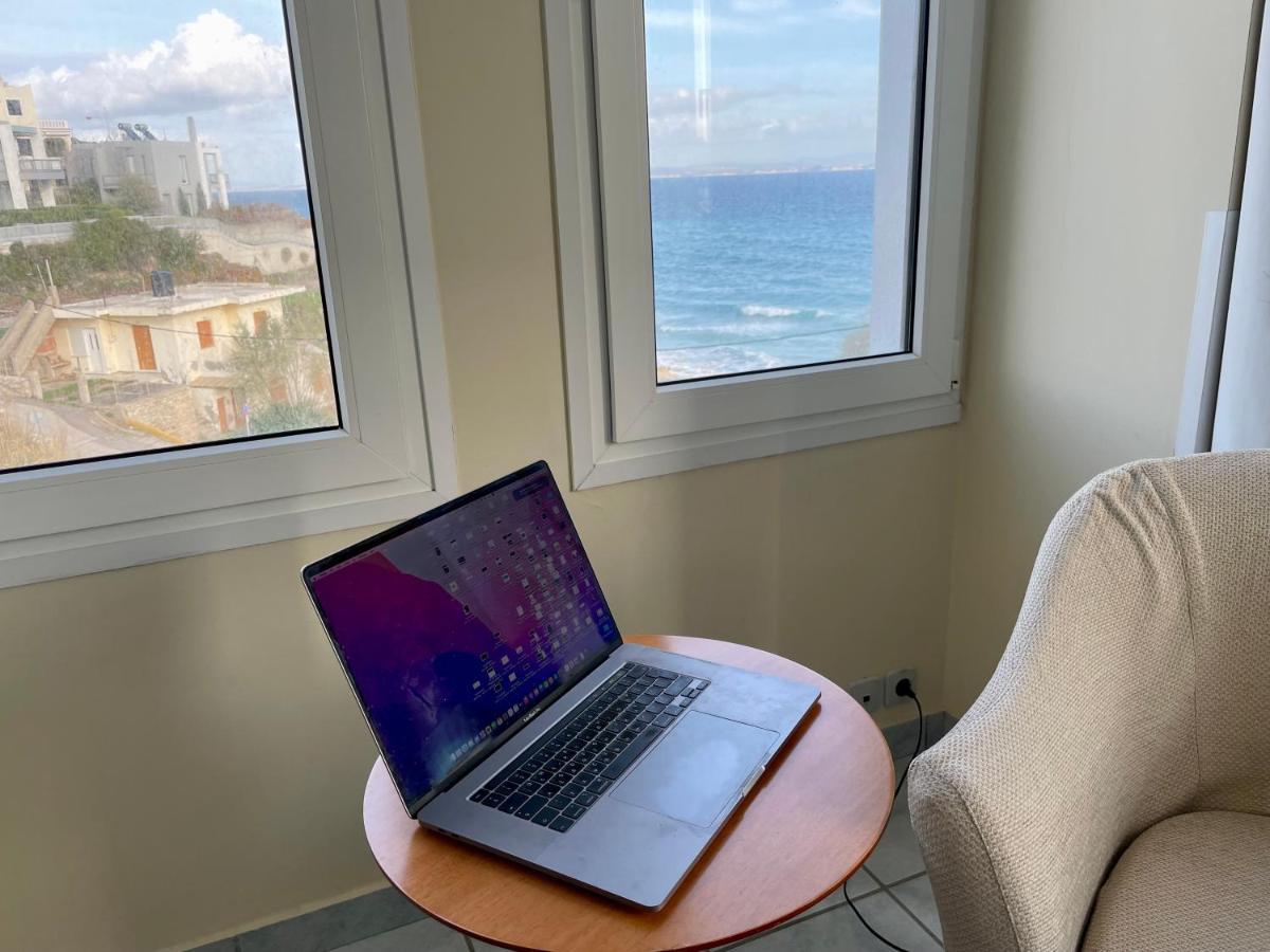 Sea Breeze Apartments Chios Monolia Екстериор снимка