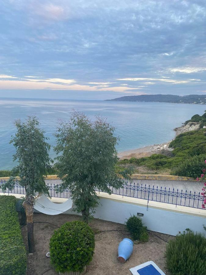 Sea Breeze Apartments Chios Monolia Екстериор снимка