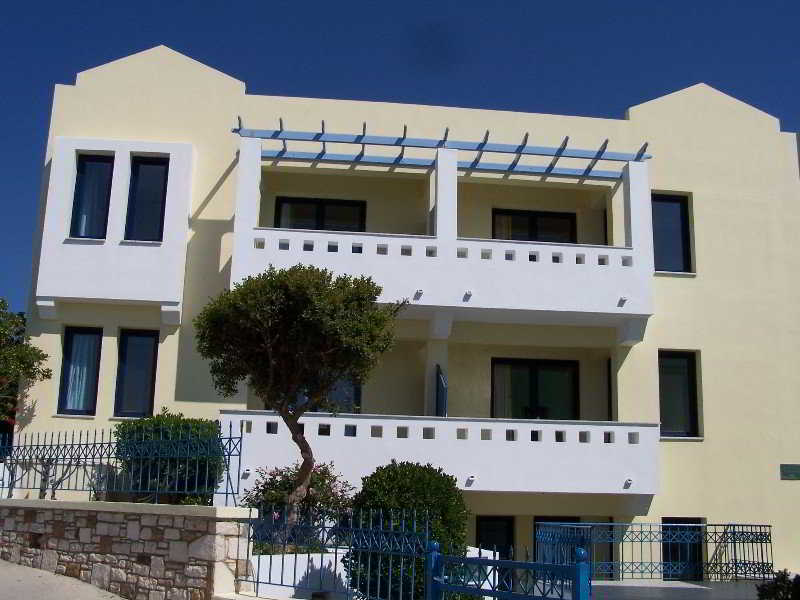 Sea Breeze Apartments Chios Monolia Екстериор снимка